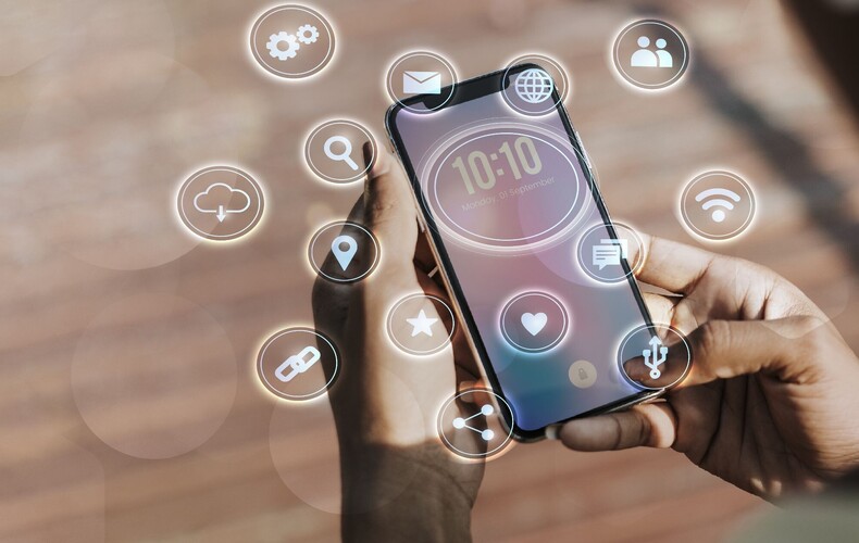 Installation d'un tour de télécommunication à Saint-Raphaël